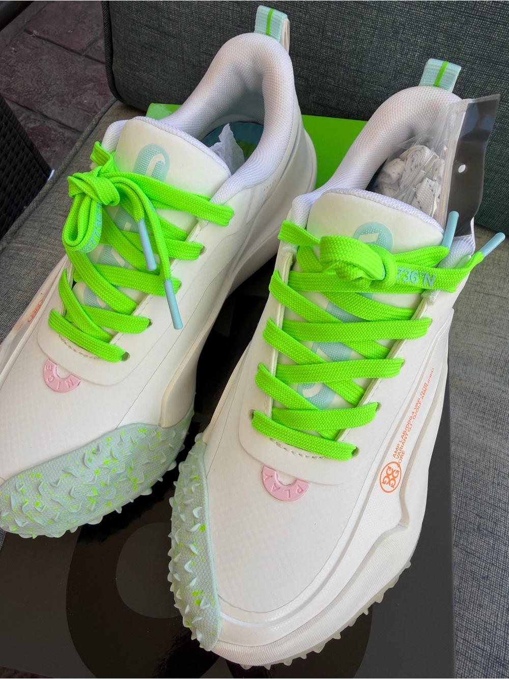 NWT G/FORE Women’s White Golf Shoes with Neon Green Laces and Mint Accents